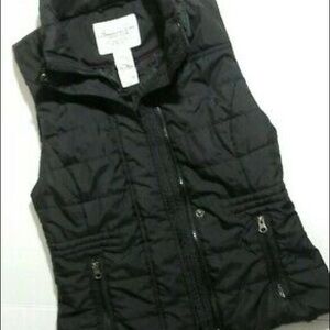 American Rag Cie Lightweight Puffy Vest